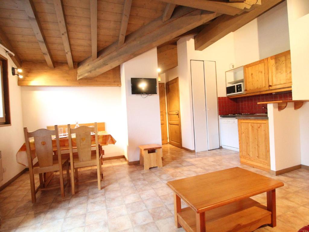 Appartement 4 pers à Val Cenis, au pied des pistes, parking, WIFI et balcon - FR-1-508-145 - 2
