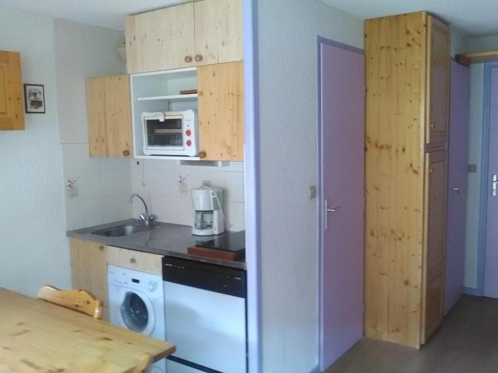 Appartement pour 4 personnes avec balcon exposé sud au pied des pistes à Val Cenis Lanslevillard - FR-1-508-172 - 2
