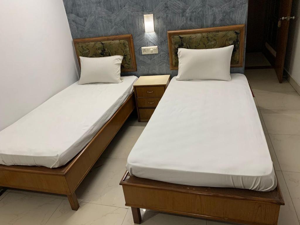 Hotel Ramans photo