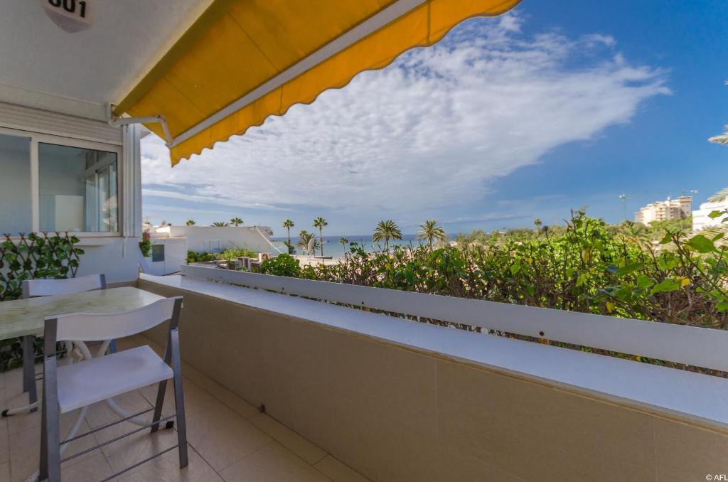 Holiday apartment with direct sea promenade access - 4
