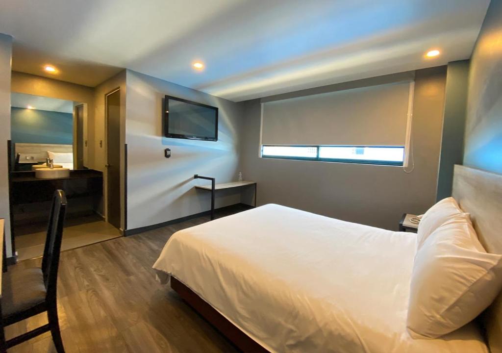 Economy Double Room