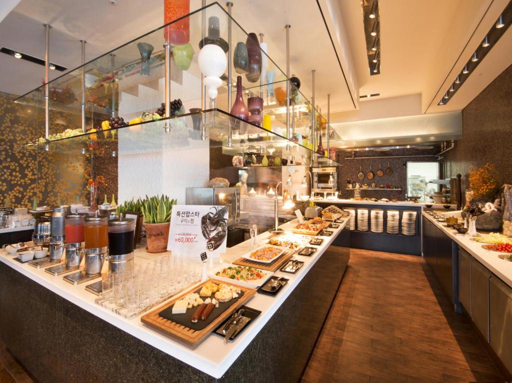 4. 호텔 농심 (H..