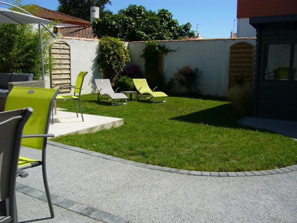Maison rénovée avec jardin privatif, proche des Sables d'Olonne, parking et Wifi inclus - FR-1-426-226 - 3