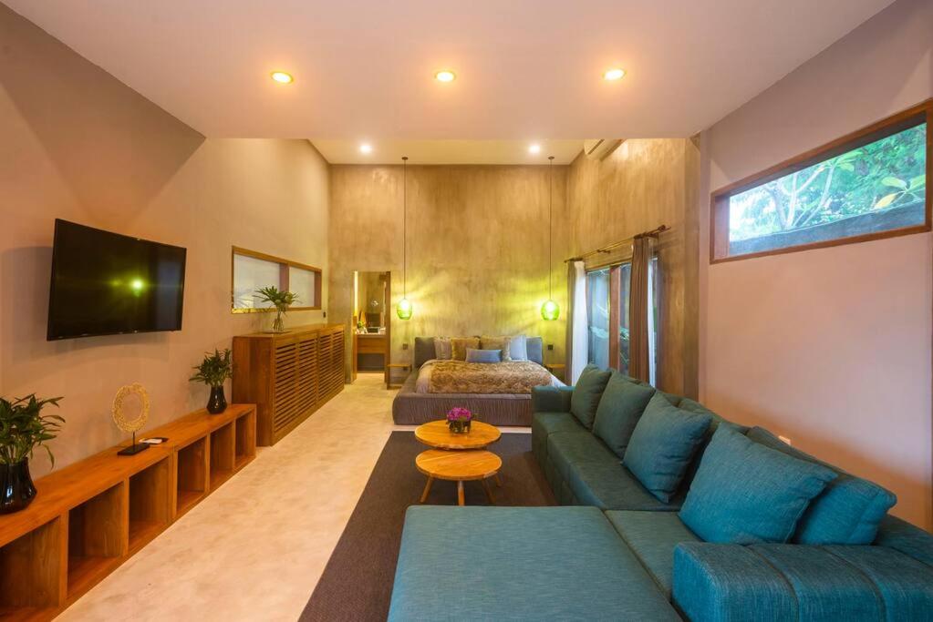 LUXURY 2BR nest in the heart of Canggu, Canggu