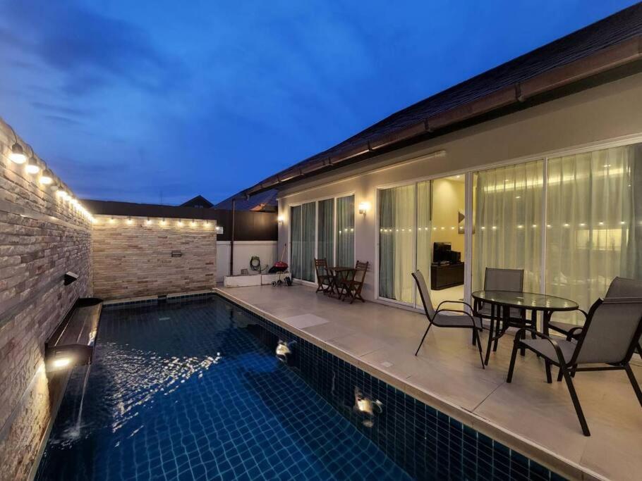Oppa pool villa A — Hotel in Pattaya