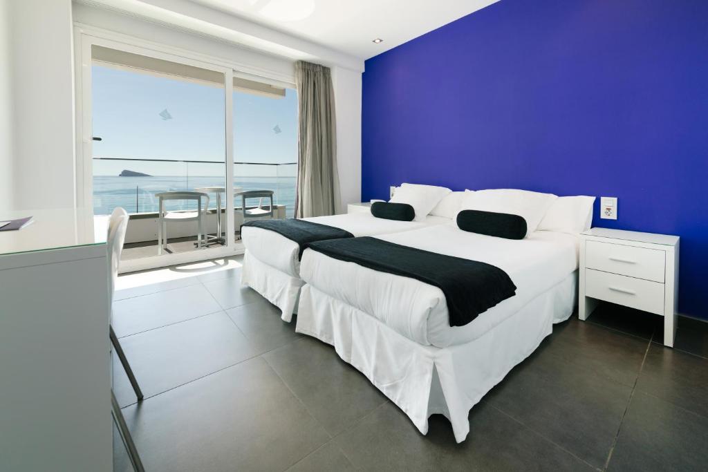 Hotel Brisa — Hotel rooms in Benidorm, Valencian Community