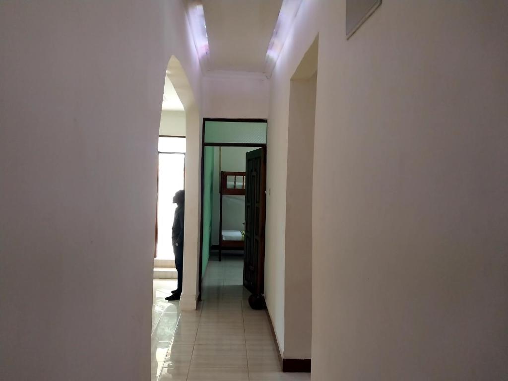 L&J Modern Backpackers Kigamboni Beach House photo