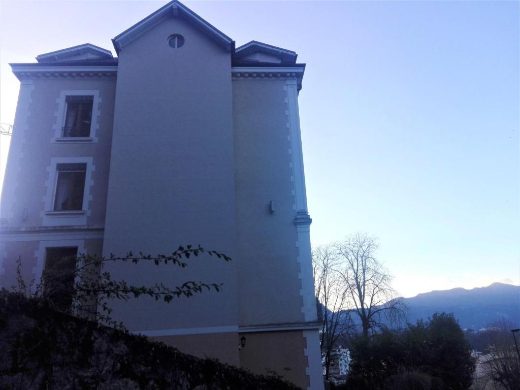 Appartement au dernier étage avec parking et climatisation à Aix-les-Bains! - FR-1-555-42 - 3