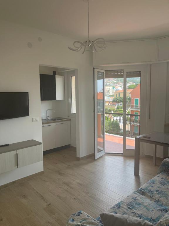 CASA SVEVA PIETRA LIGURE - 1