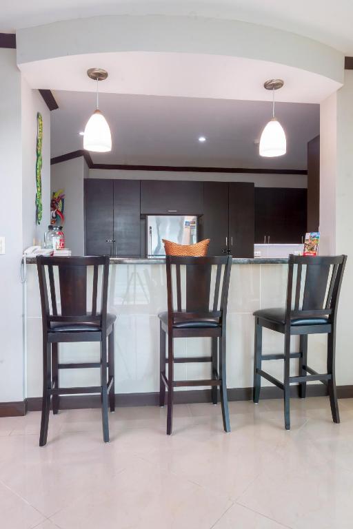 Diamante del Sol Ocean front, Jaco Paradise CR photo