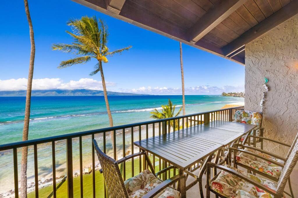 The Noniluna One - Sleeps 10 Plus Pack N Play, Lahaina