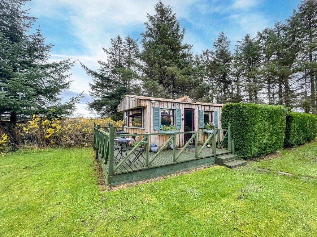 The Hideaway - UK36517