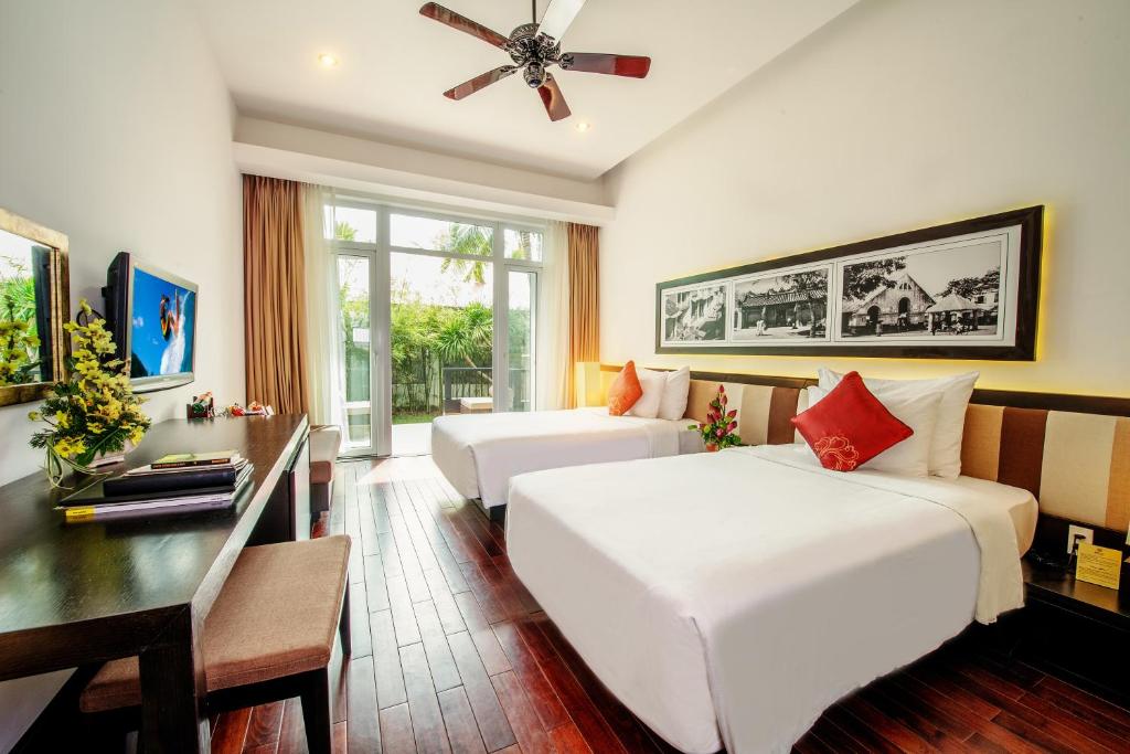 Hội An Beach Resort