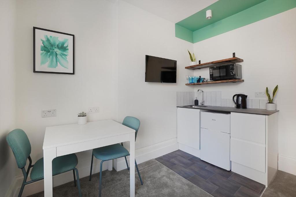 Stylish Eco Aparthotel in Folkestone photo 6