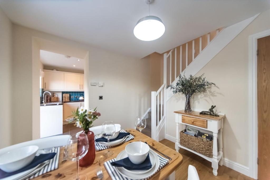 Two Ways - Edge of Peak District near Matlock, Tansley