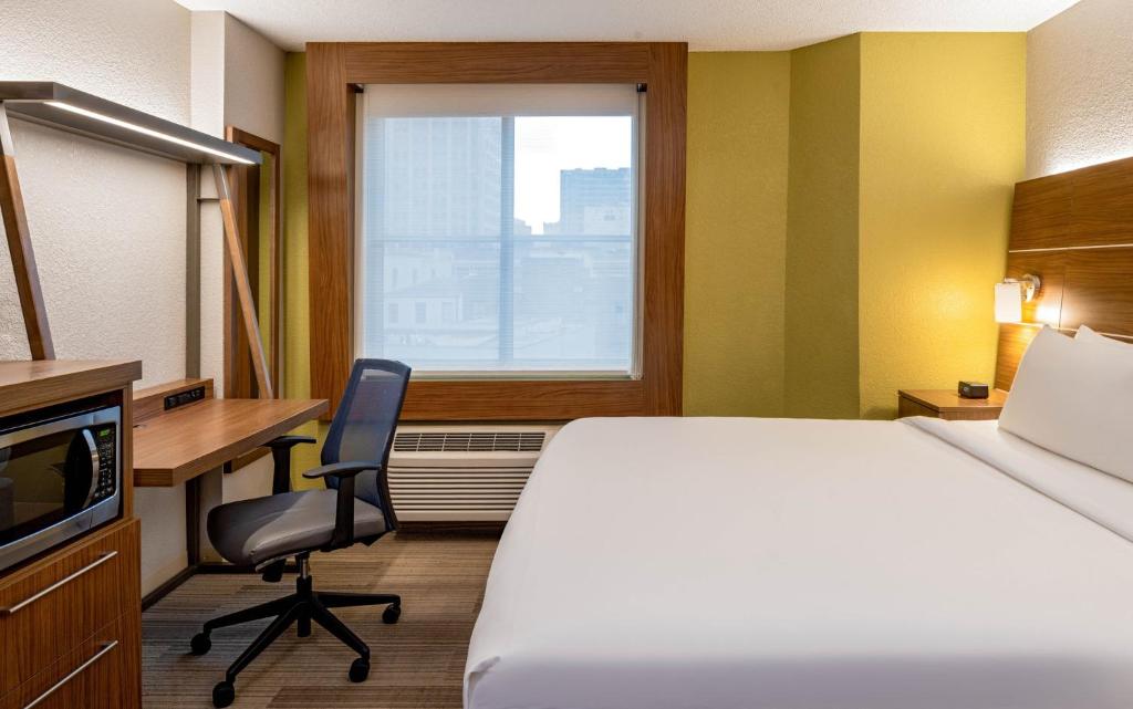 Holiday Inn Express New Orleans Downtown photo