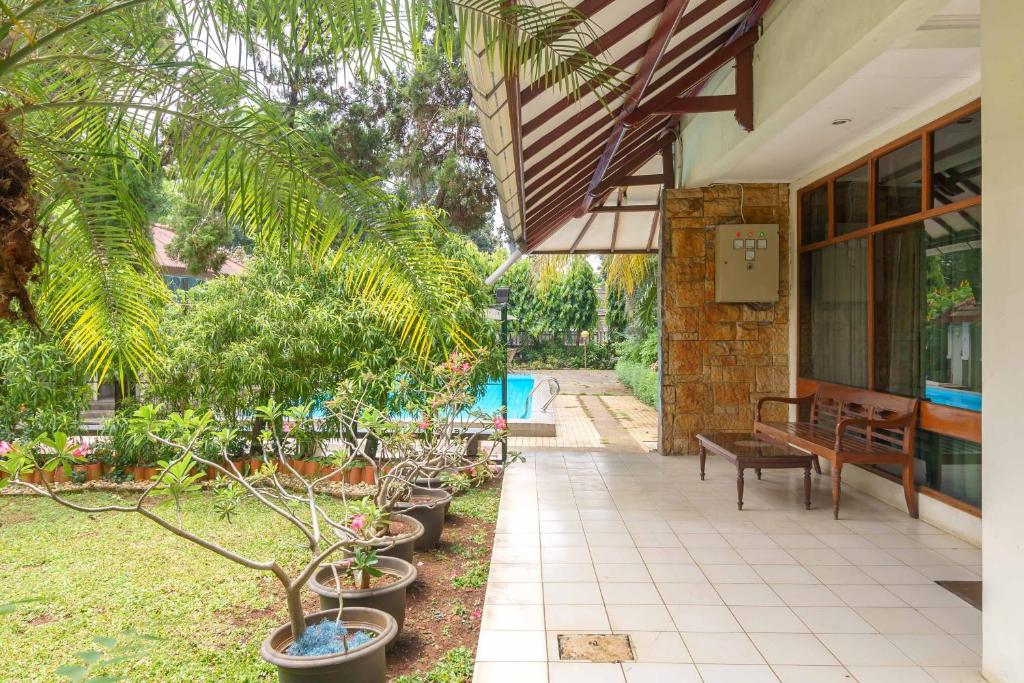 レッドドアーズ プラス ニア ケマン ラヤ (RedDoorz Plus near Kemang Raya) 館内設備