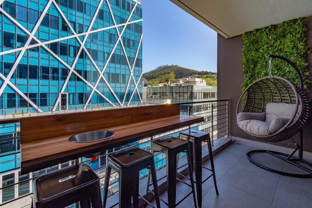 Luxury City Apartment at 16 On Bree photo