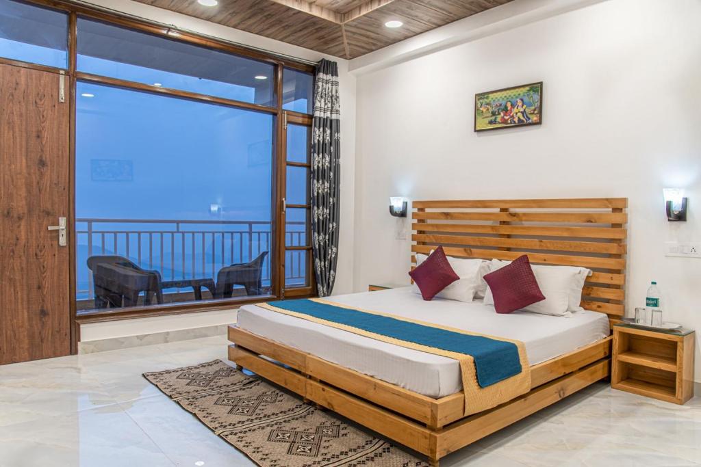 The Bryll heights 4bhk Apt photo