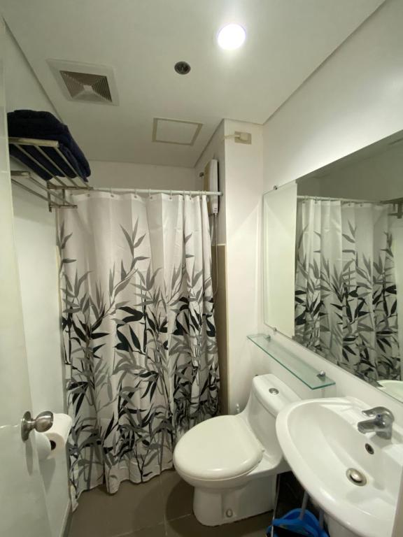 Compact Studio Unit @ Centrio Tower photo