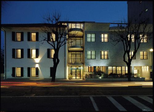 Hotel La Cascata — Hotel in Bergamo