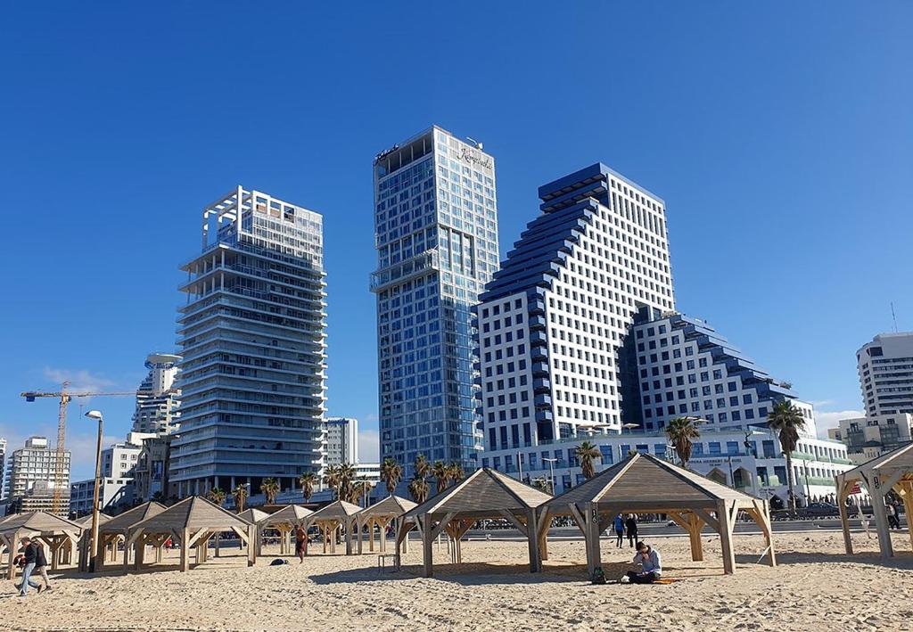 Herbert Samuel Opera Tel Aviv photo