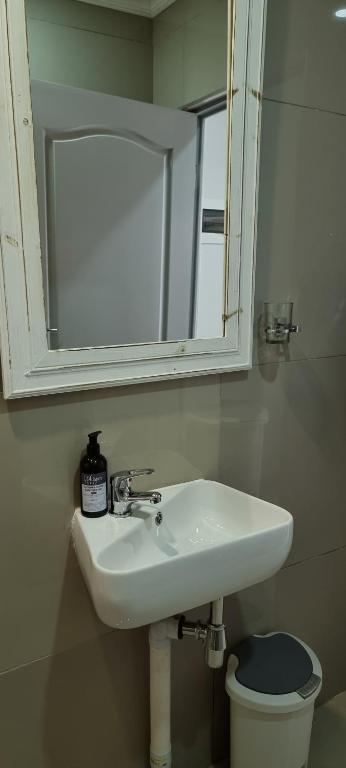 The Moore Guesthouse photo