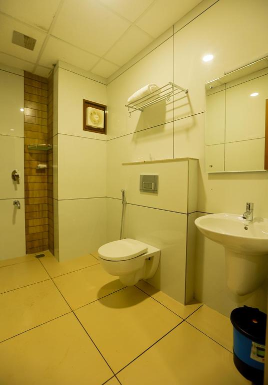 Hotel Emirates photo