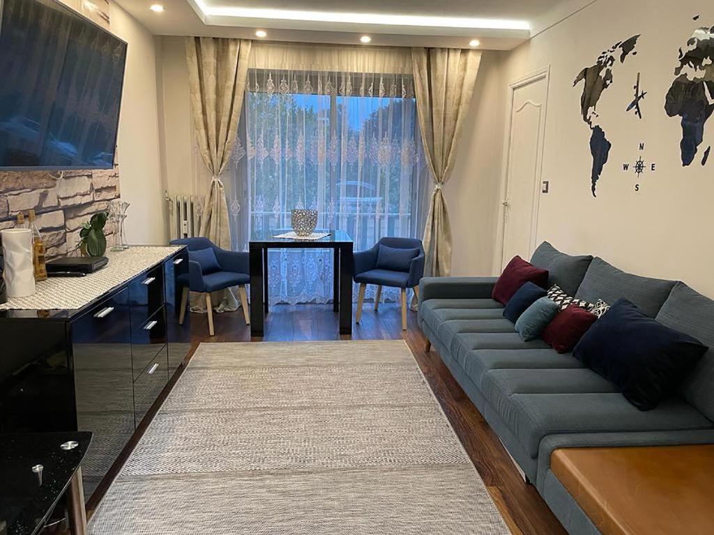 Charming AC 2-bedroom apartment Antibes city center family, couples friendly - 5