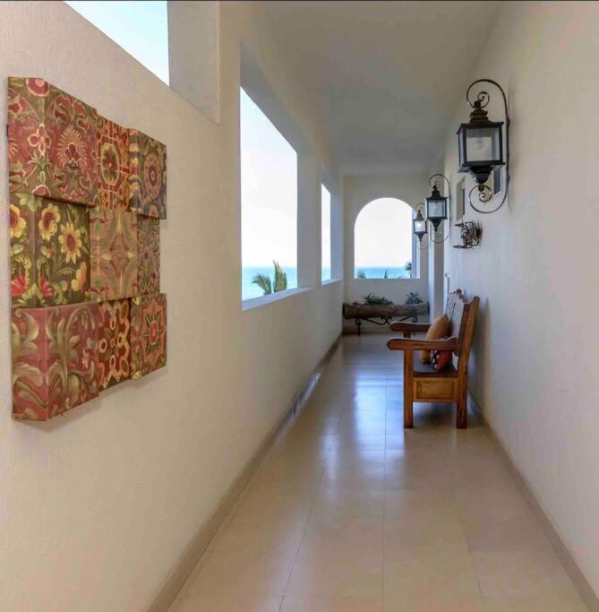 Tortuga-World Class Ocean Front Villa5 500ft - 5