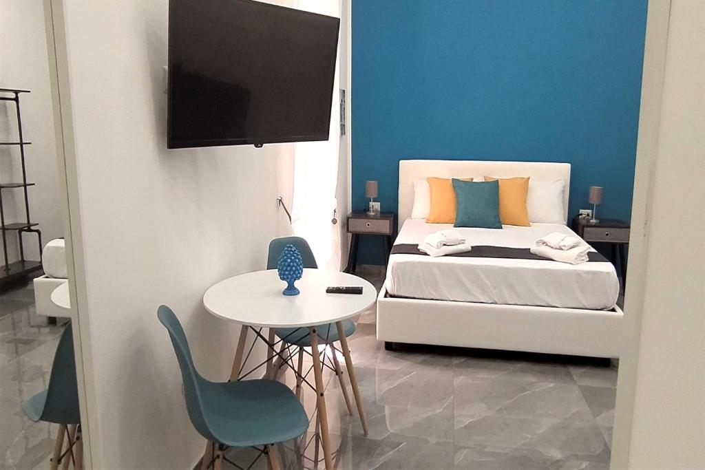 TRACK 60 - PRIVATE ROOMS GARIBALDI — Hotel in Naples