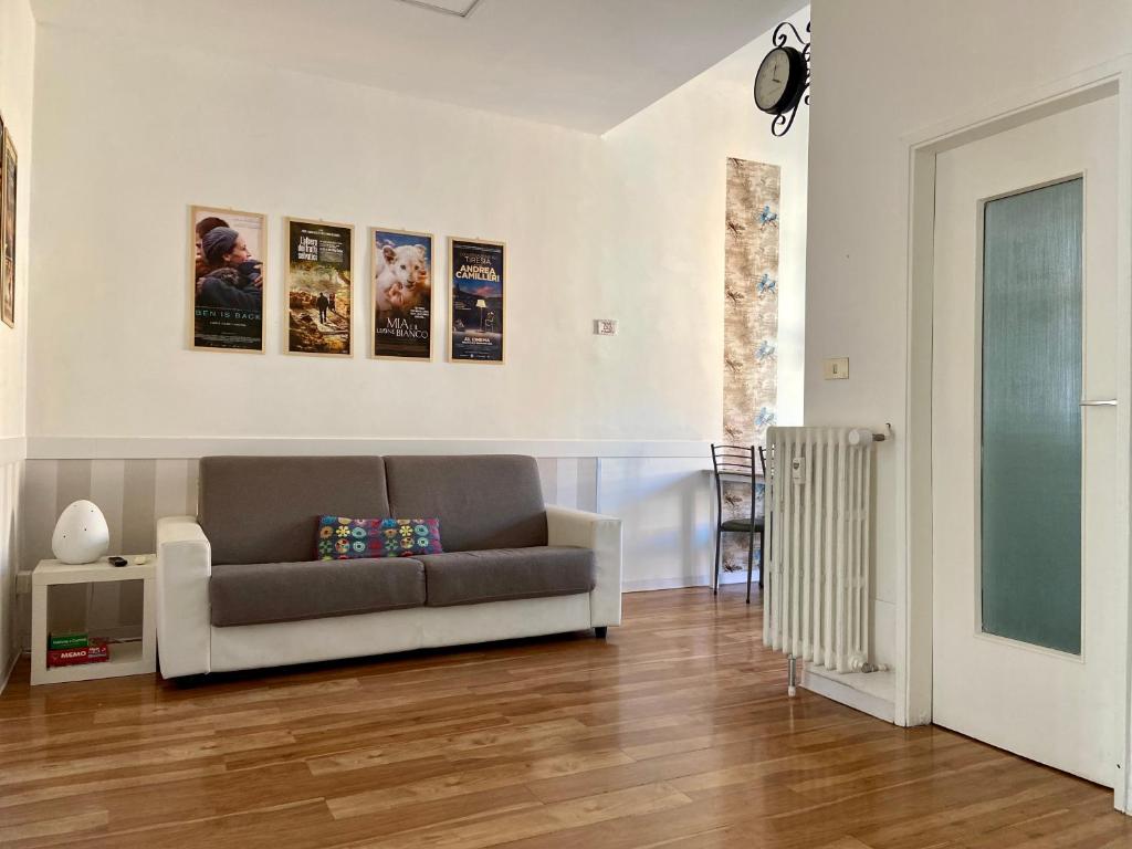Spacious apartment near Centrale-Loreto-Duomo - 4