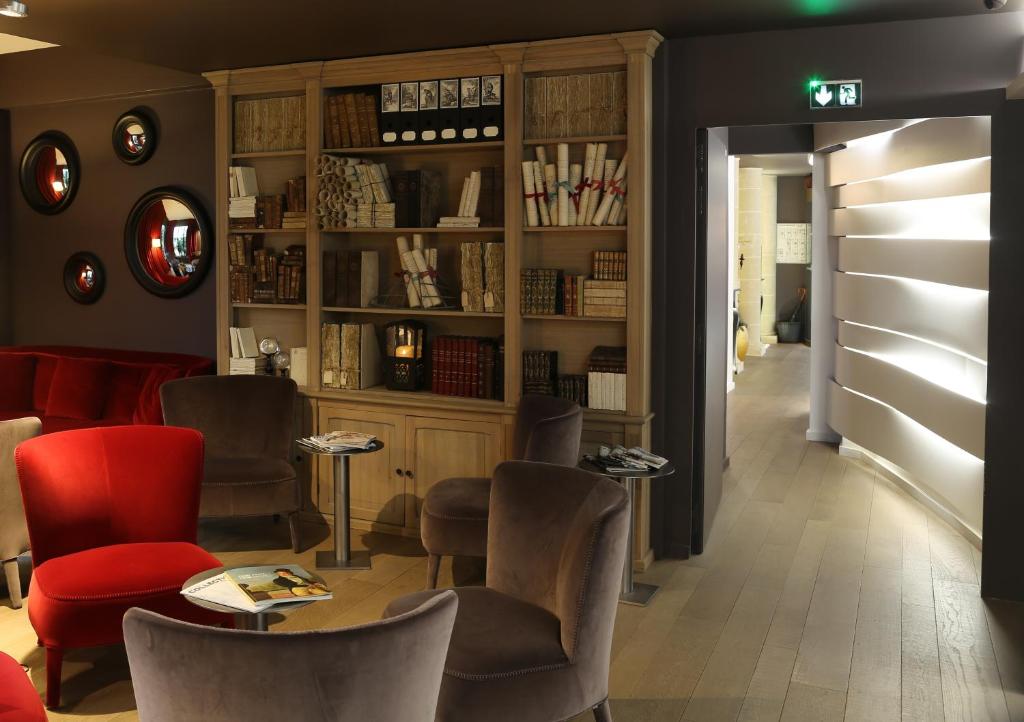 Bar/lounge