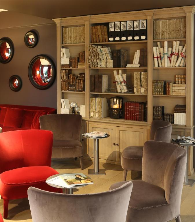Bar/lounge