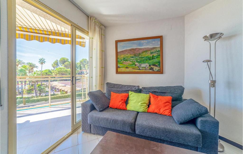 2 Bedroom Gorgeous Apartment In Miami Platja - 3
