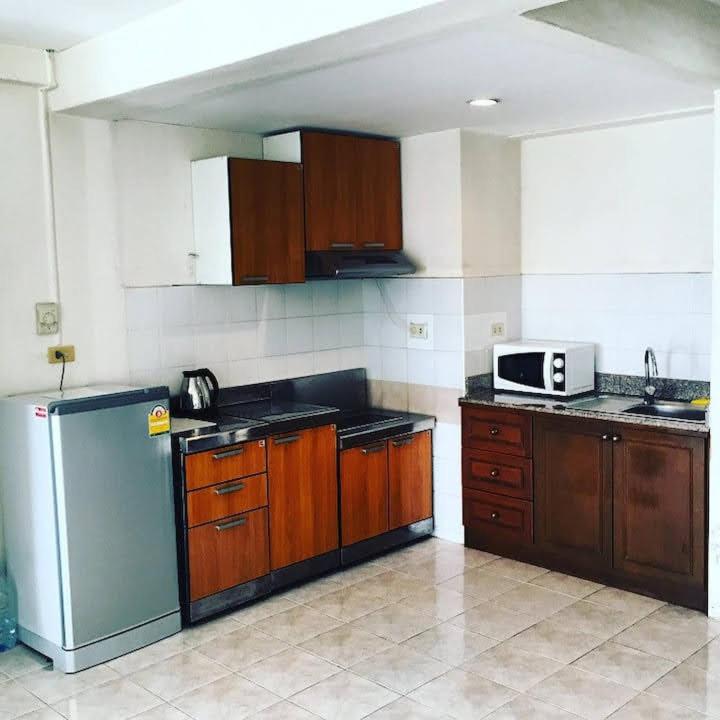 Jomtien beach Condominium . Apartment in Jomtien Beach (Thailand)