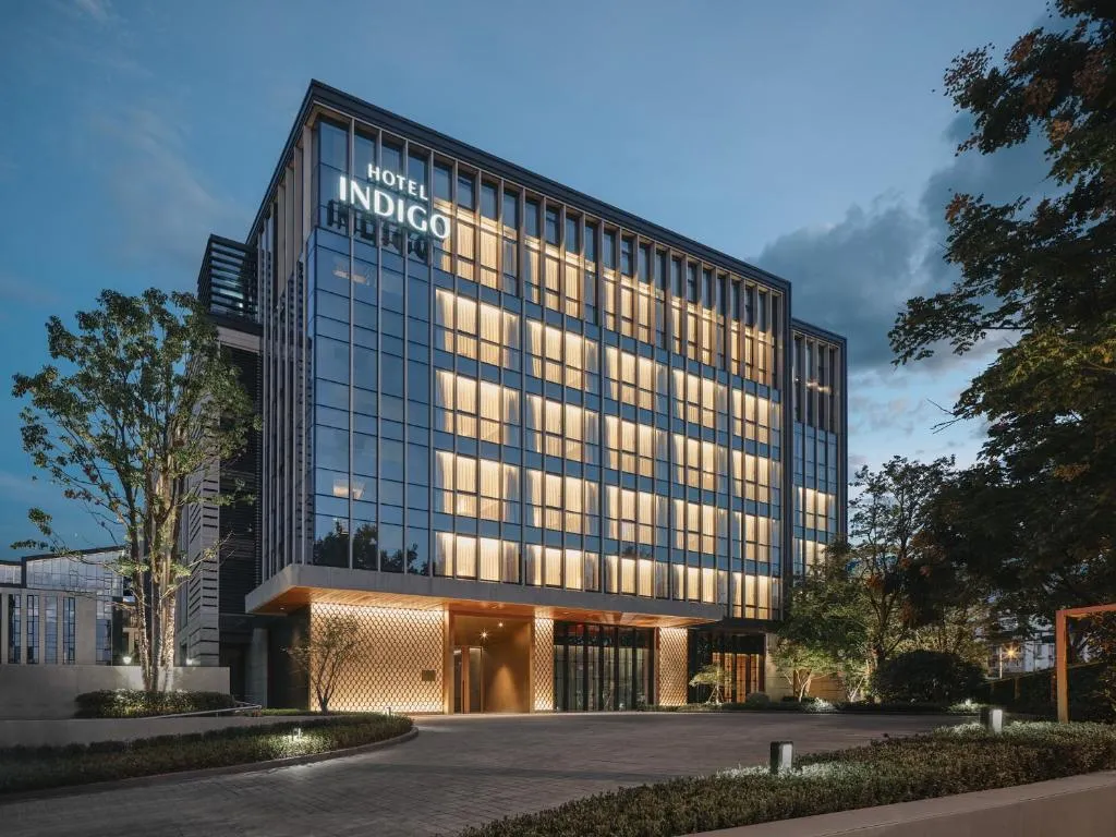 Hotel Indigo Hangzhou Uptown,Close to Westlake , boutique design hotel with freeflow minibar, hotel in Hangzhou