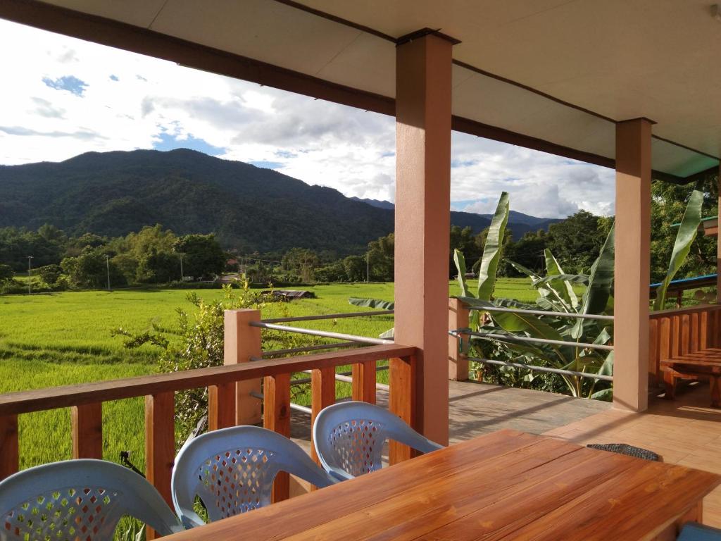 นากลางดอย Naklangdoi, Ban Na Kham