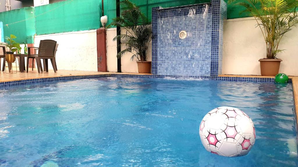 GR Stays - 3Bhk Private Villa in Calangute with Private Jacuzzi Pool photo