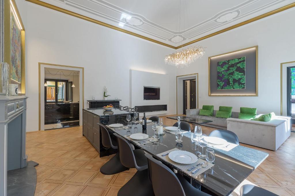 Cavour 83 Prestige House by 360Rentals - 2