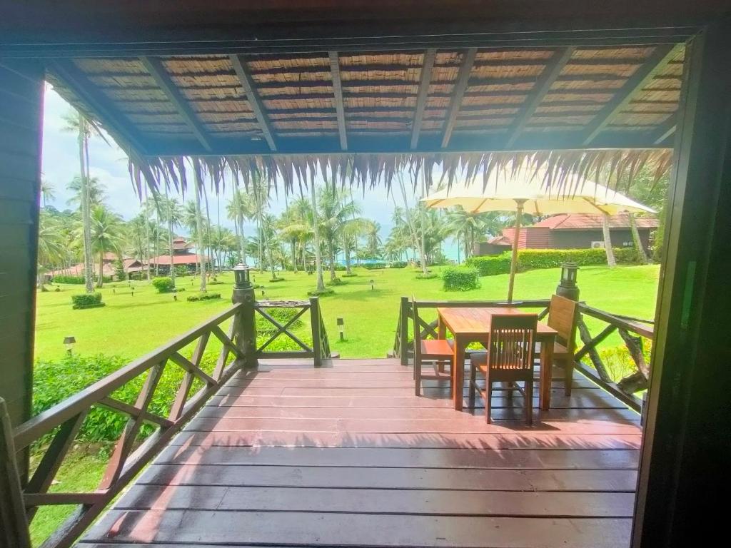 Facilities, Koh Kood Beach Resort in Koh Kood