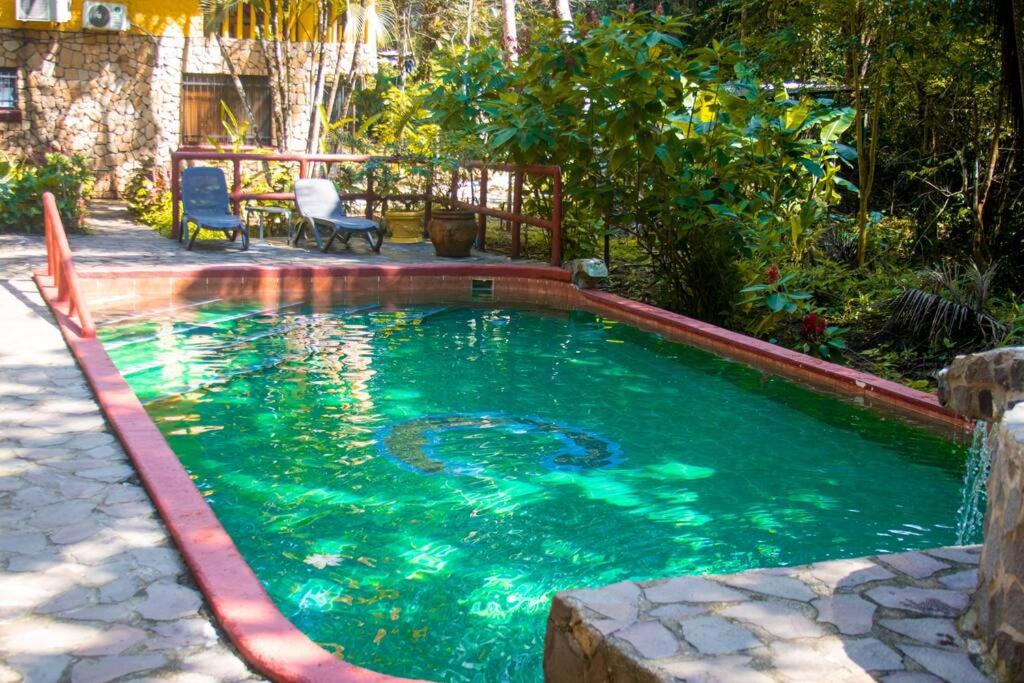 Toucan Condo w/ shared pool & Wifi