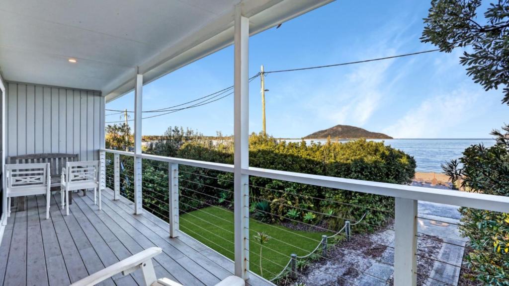 55 The Boulevarde Hawks Nest, Hawks Nest