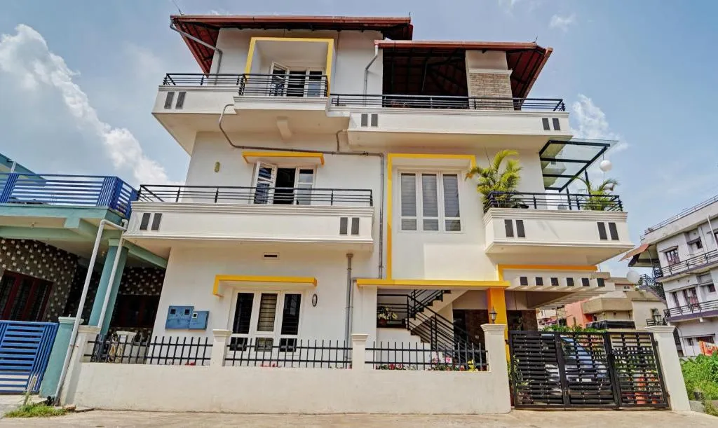 Treebo Alaka Rester Homestay, hotell sihtkohas Madikeri