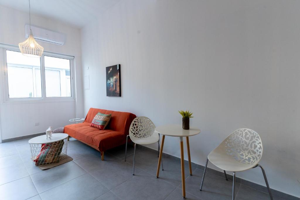 Prima Gardens City Studios photo