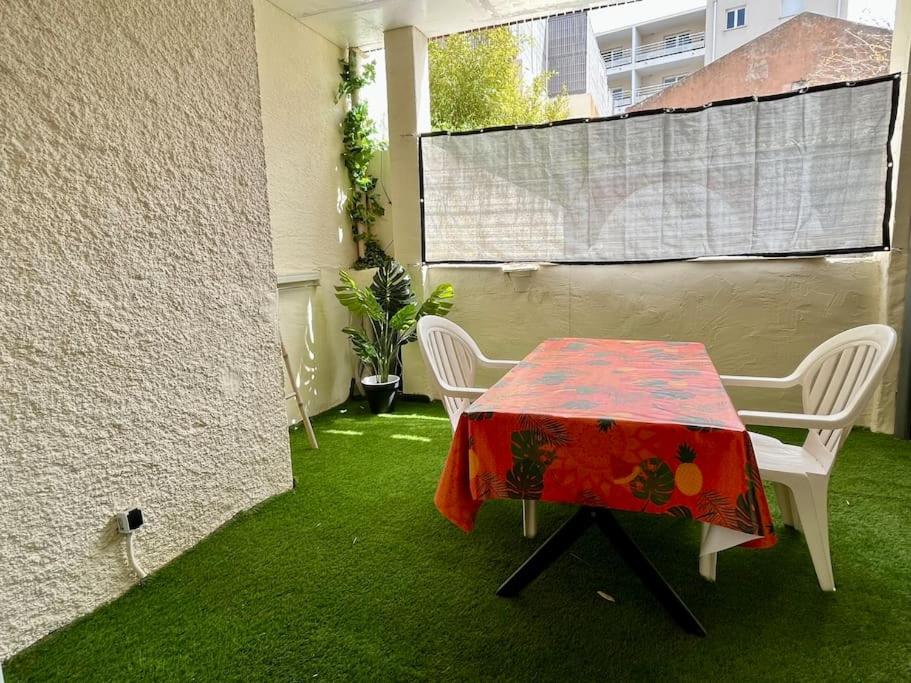Appartement Terrasse proche centre et canal - 4