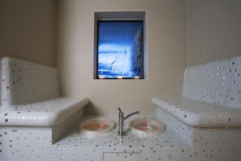 K West Hotel & Spa Photo 28