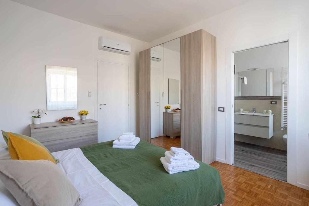 Rent Apartment - Parking and Comfort - Spacious Apt up to 8 Pax - 4