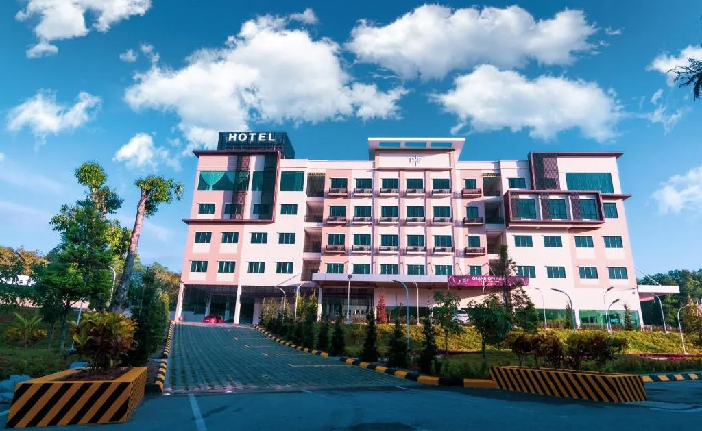 D&F BOUTIQUE HOTEL SEREMBAN 2，位于芙蓉的酒店