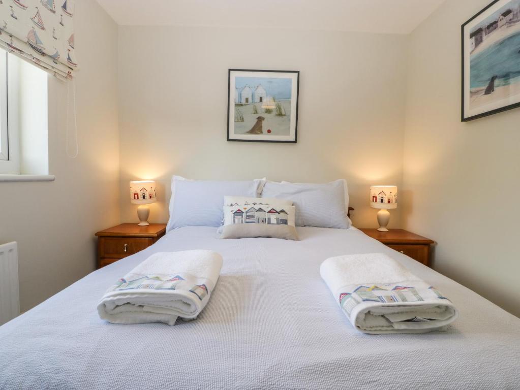 The Beach House, Bridport photo 2